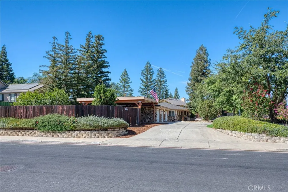 1391 Birch Clovis, CA 93611