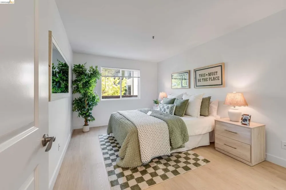 6400 Christie Ave #4118 Emeryville, CA 94608