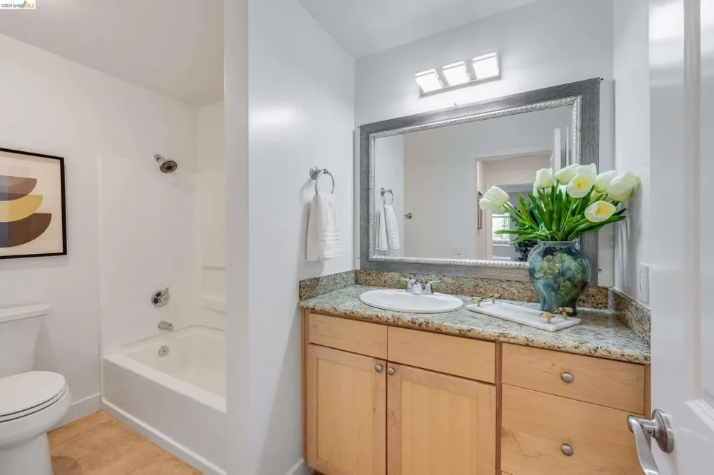 6400 Christie Ave #4118 Emeryville, CA 94608