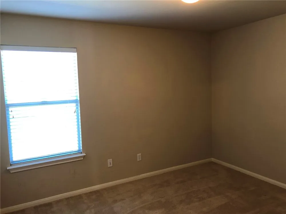 4105 Meadow Bluff Way Round Rock, TX 78665