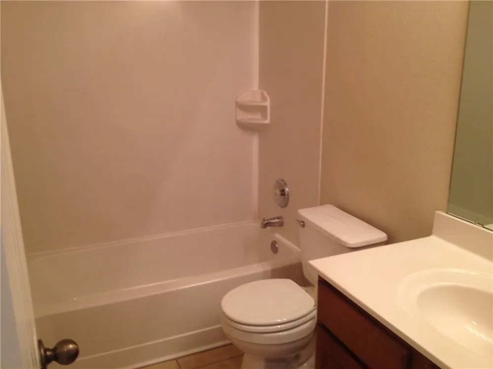 4105 Meadow Bluff Way Round Rock, TX 78665