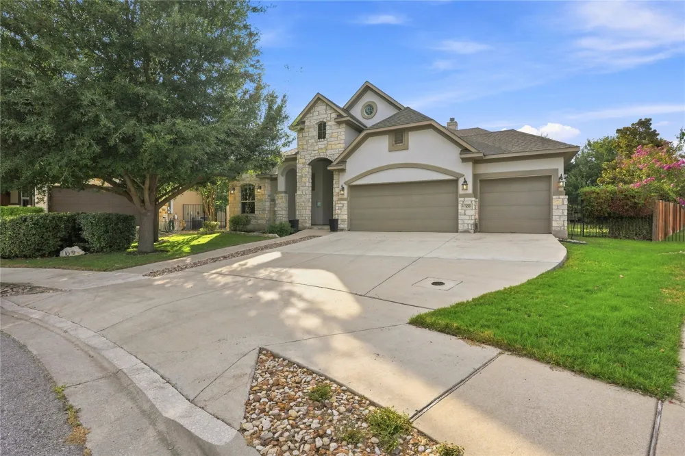 109 San Michelle Cove Georgetown, TX 78628