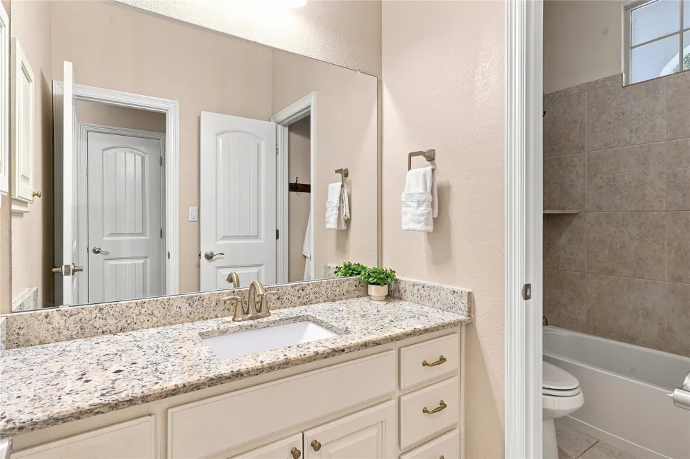 109 San Michelle Cove Georgetown, TX 78628
