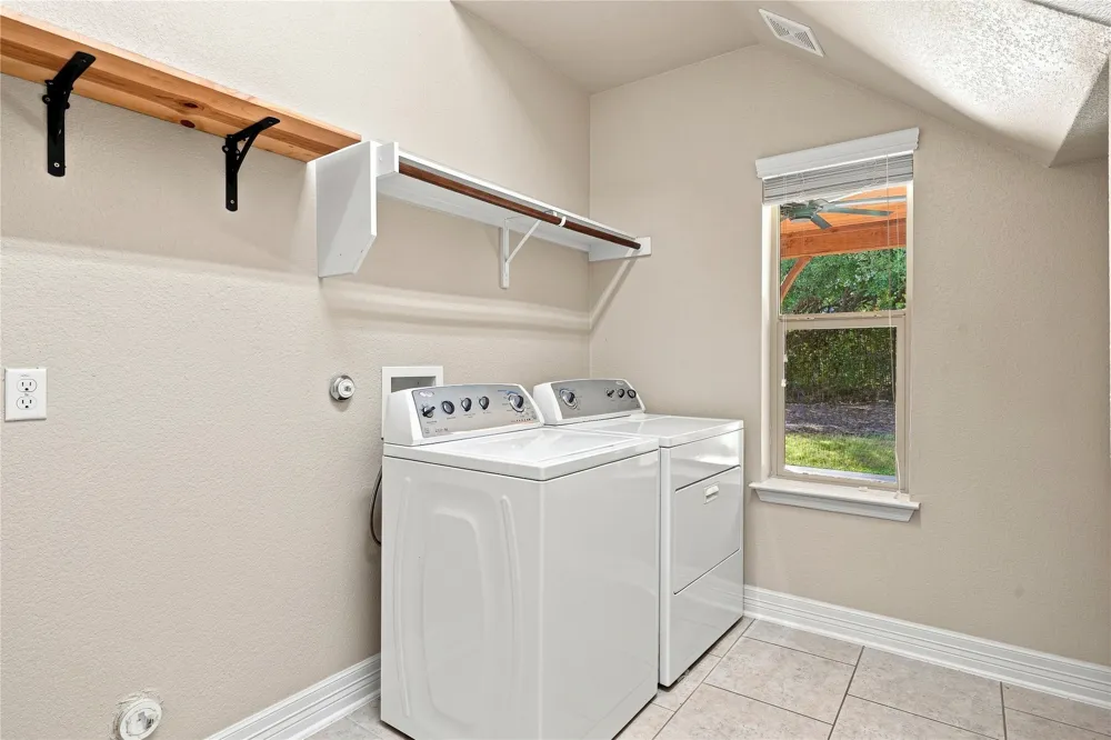 109 San Michelle Cove Georgetown, TX 78628