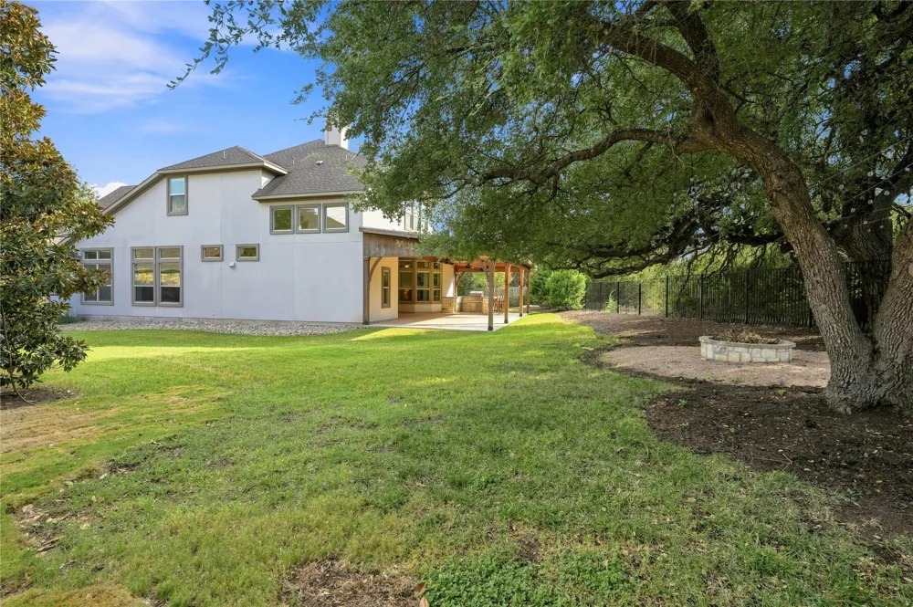 109 San Michelle Cove Georgetown, TX 78628
