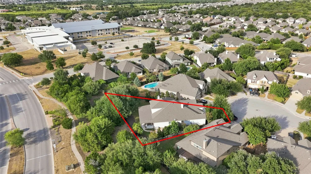 109 San Michelle Cove Georgetown, TX 78628
