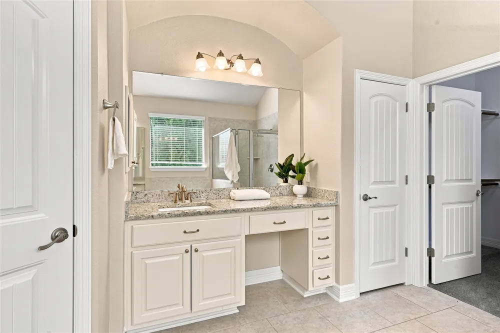 109 San Michelle Cove Georgetown, TX 78628