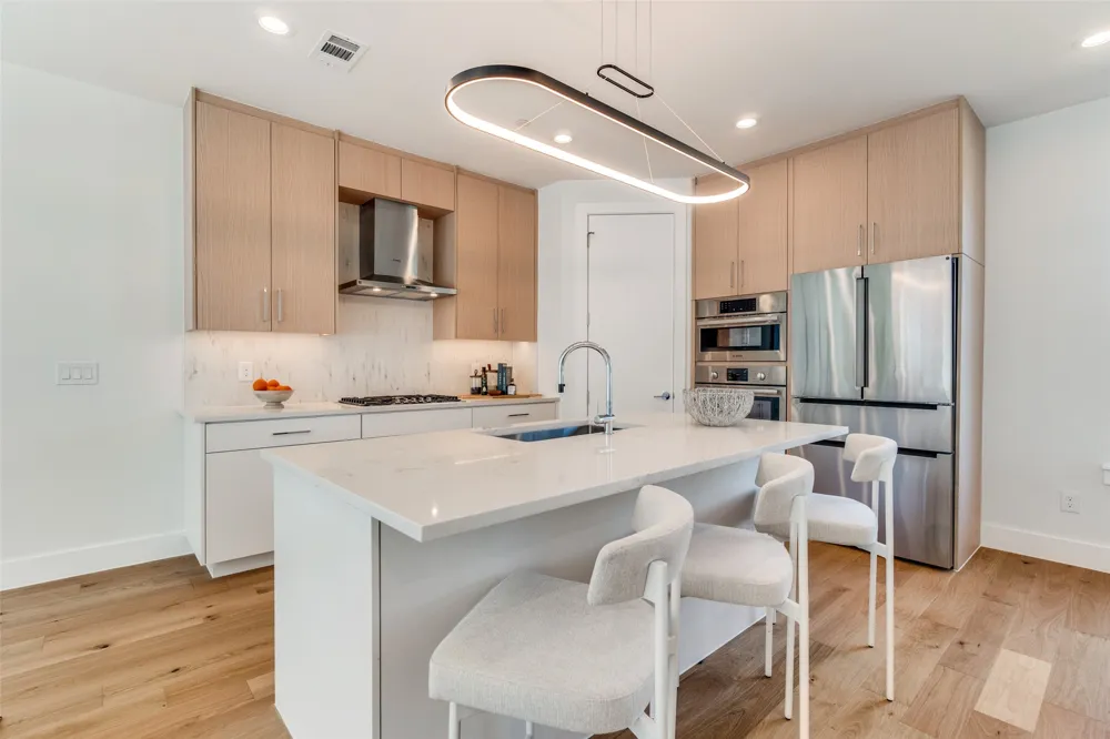 3940 Spring Valley Road #6 Farmers Branch, TX 75001