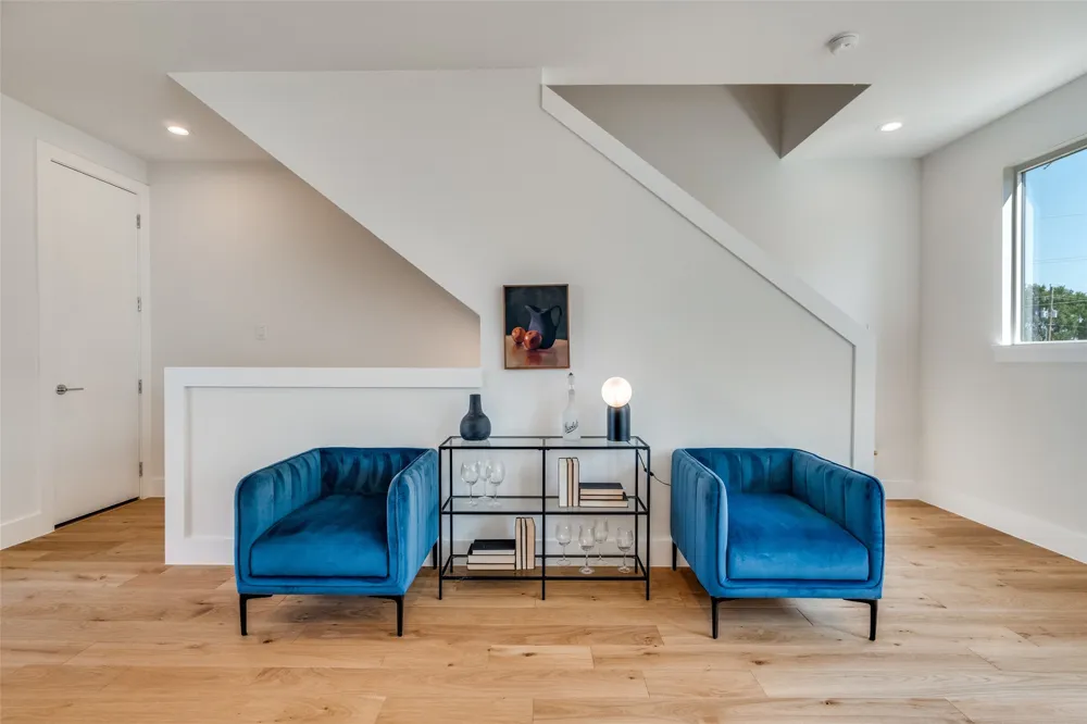 3940 Spring Valley Road #6 Farmers Branch, TX 75001