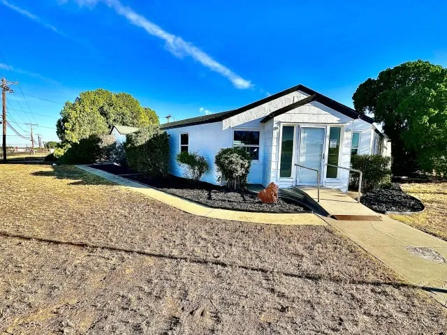409 SW Ave E E Seminole, TX 79360