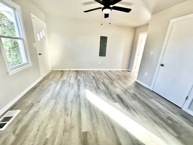 409 SW Ave E E Seminole, TX 79360