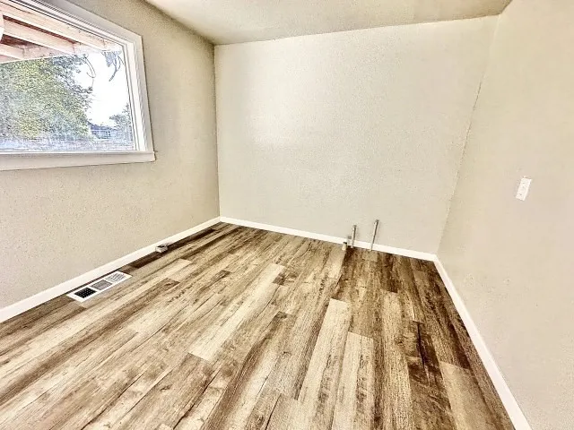 409 SW Ave E E Seminole, TX 79360