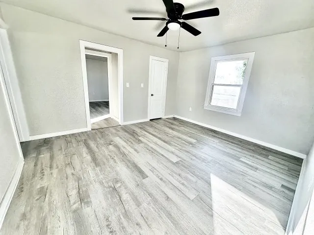 409 SW Ave E E Seminole, TX 79360