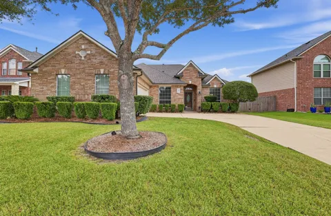 5812 Orchard Trail Drive