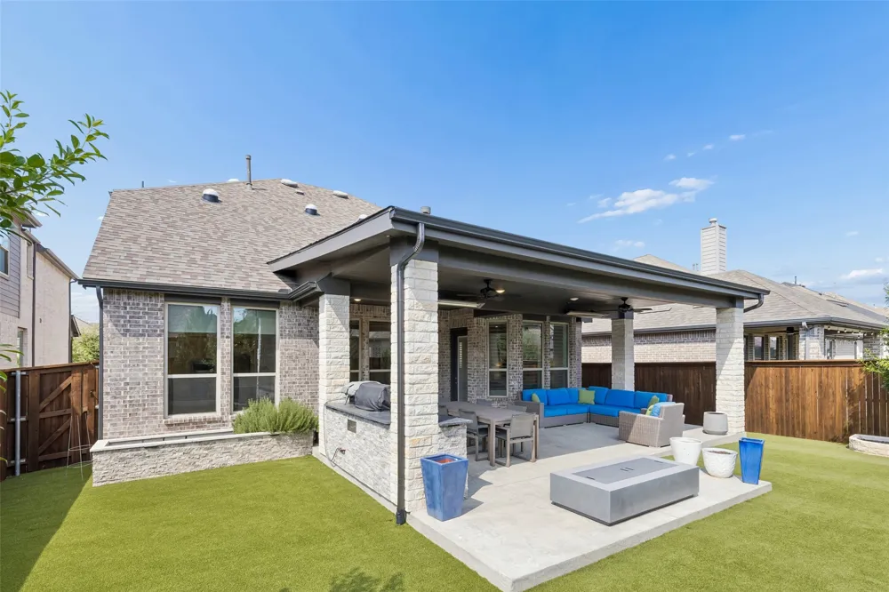 828 Harrington Lane Celina, TX 75009