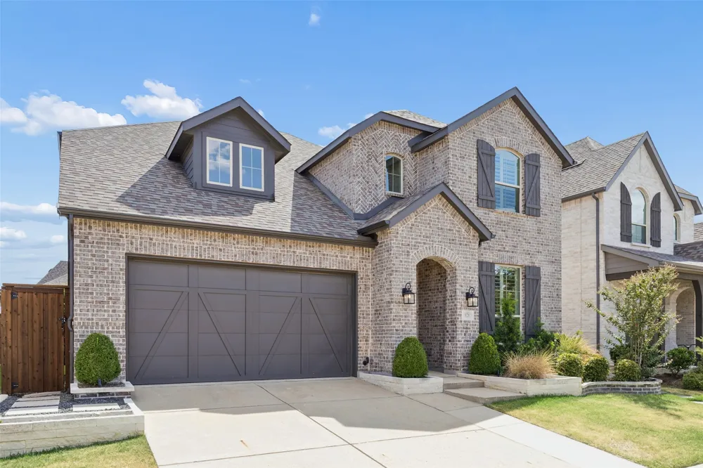 828 Harrington Lane Celina, TX 75009