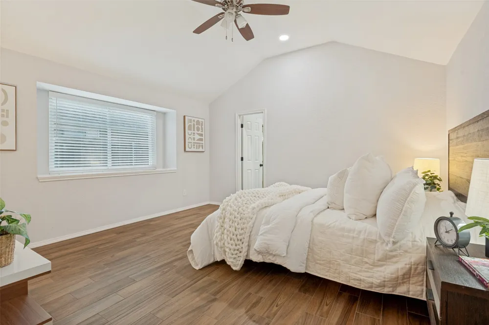 2021 Clearwater Trail Carrollton, TX 75010