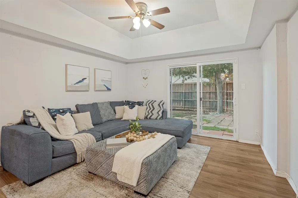 2021 Clearwater Trail Carrollton, TX 75010