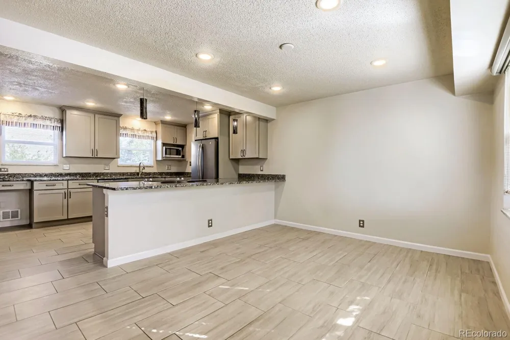 6926 S Ogden Court Littleton, CO 80122