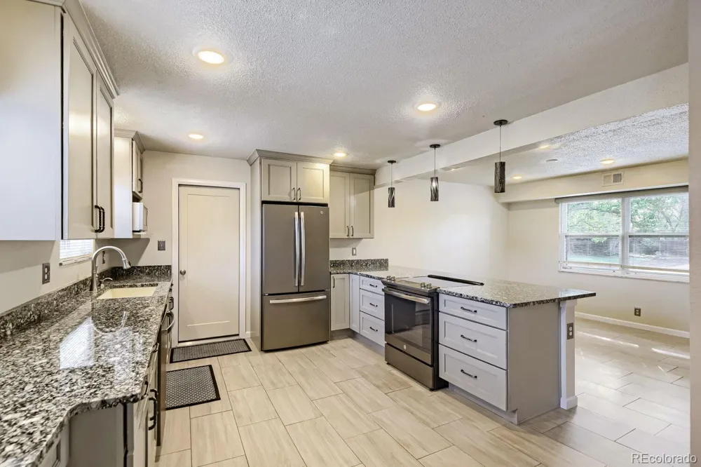 6926 S Ogden Court Littleton, CO 80122