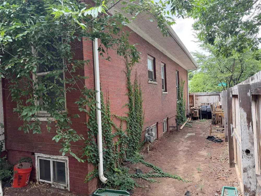 1100 S Josephine Denver, CO 80210