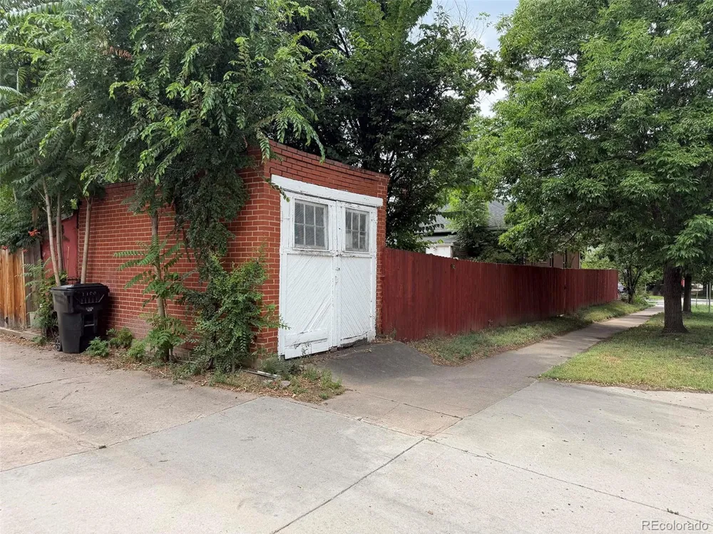 1100 S Josephine Denver, CO 80210