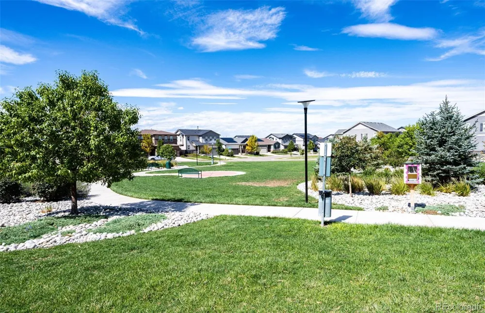 9625 Walden Street Commerce City, CO 80022