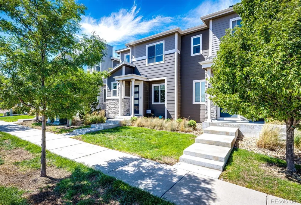 9625 Walden Street Commerce City, CO 80022