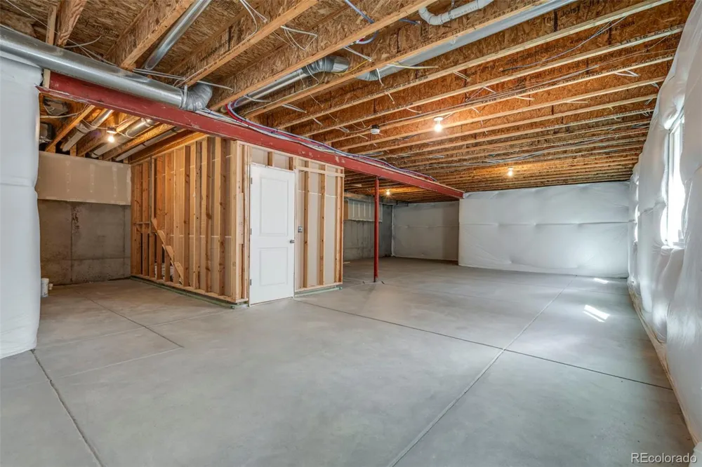 15807 W 95th Avenue Arvada, CO 80007