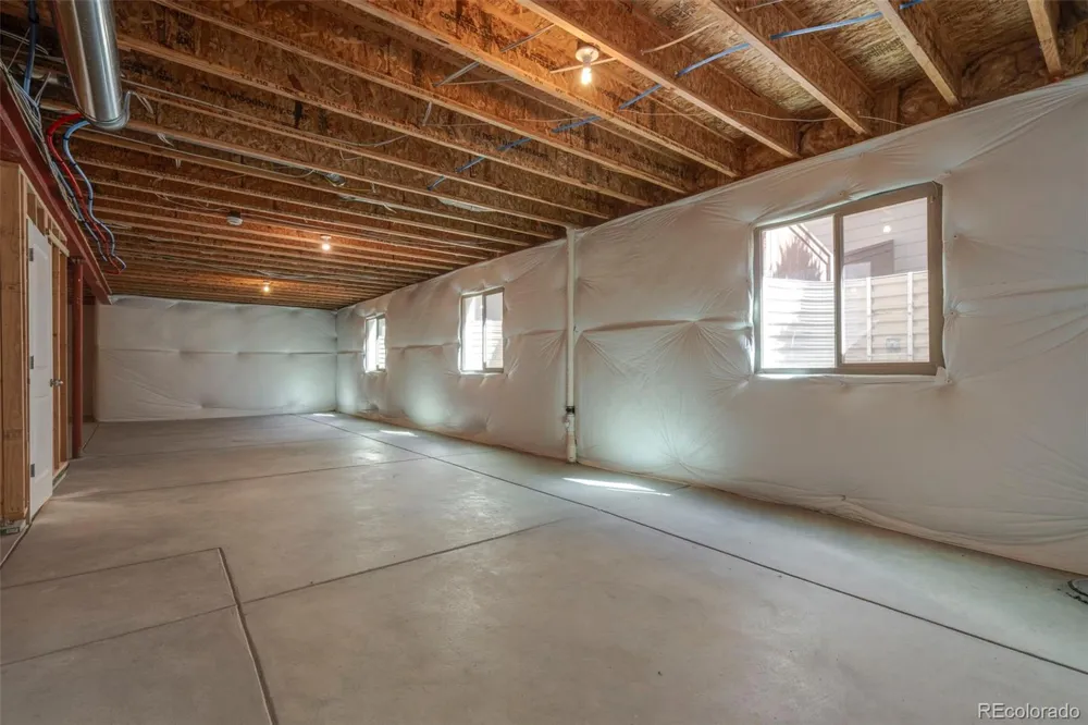 15807 W 95th Avenue Arvada, CO 80007