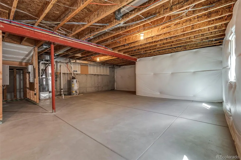 15807 W 95th Avenue Arvada, CO 80007