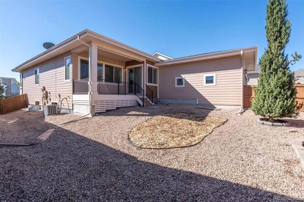 15807 W 95th Avenue Arvada, CO 80007