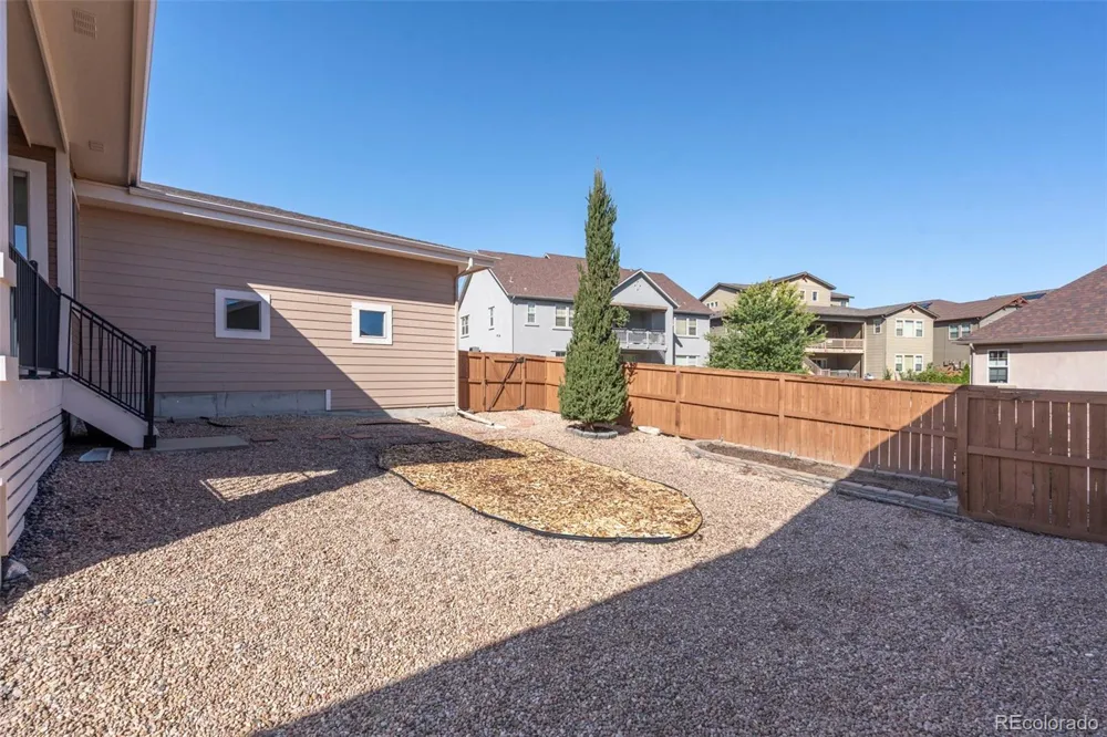 15807 W 95th Avenue Arvada, CO 80007