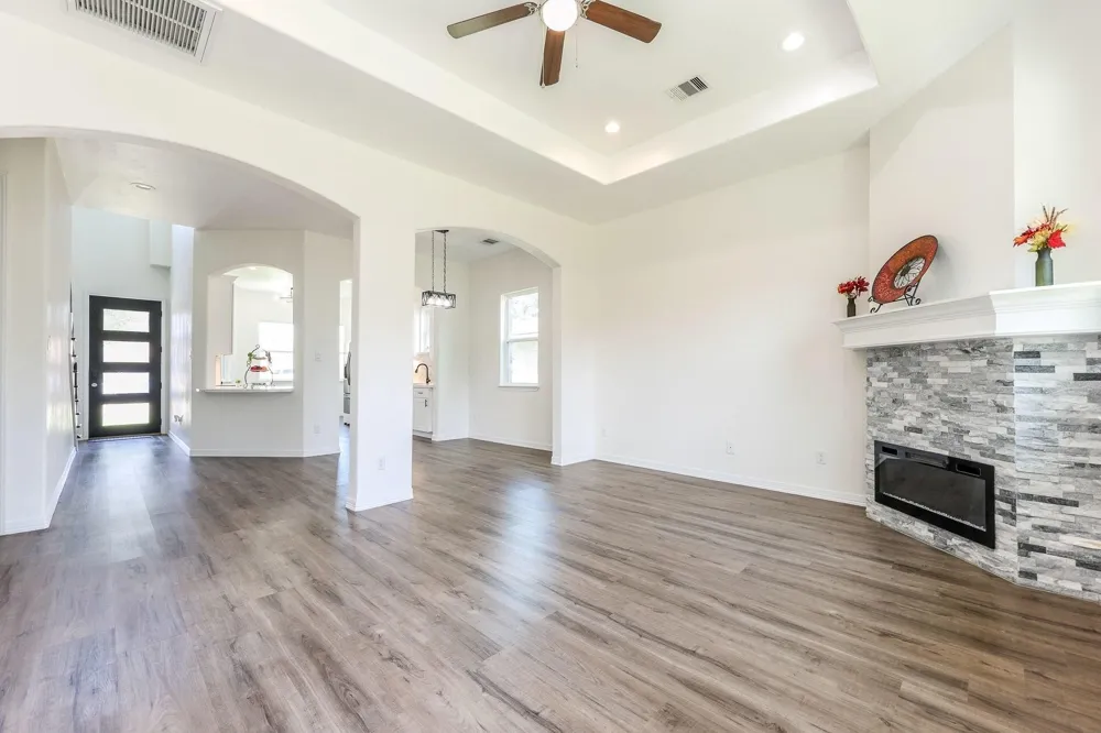 427 Vane Way Crosby, TX 77532