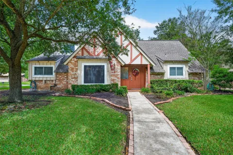 4027 Shady Springs Drive