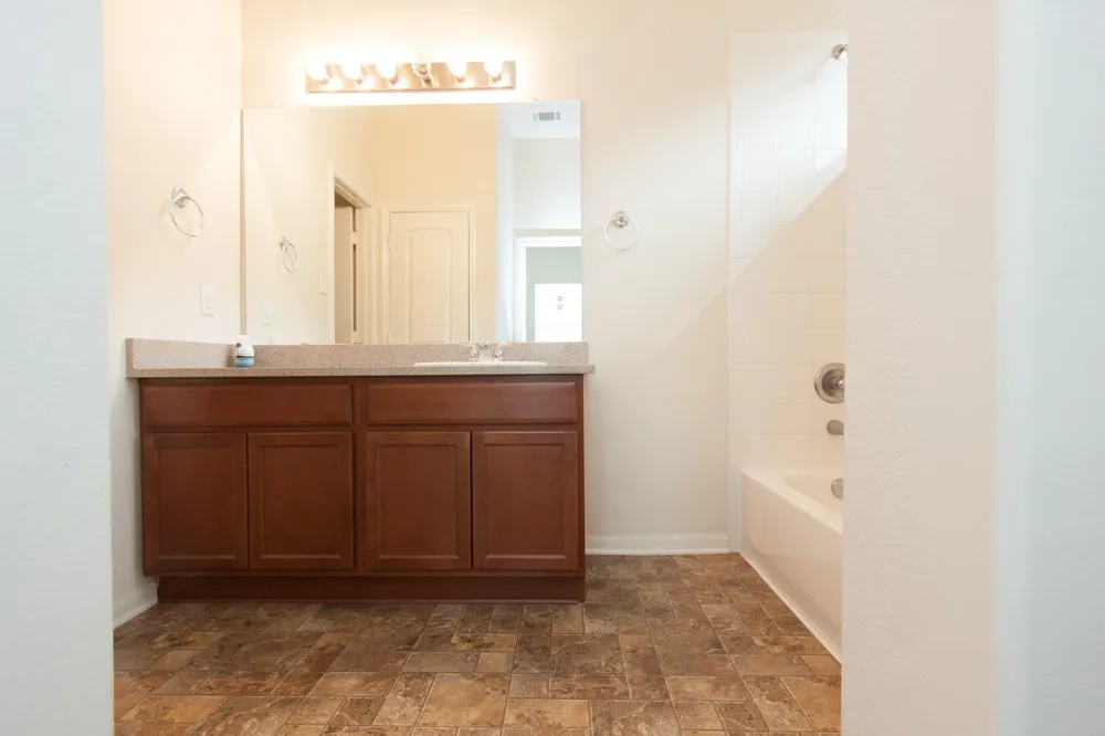 107 Piney Pathway Magnolia, TX 77354