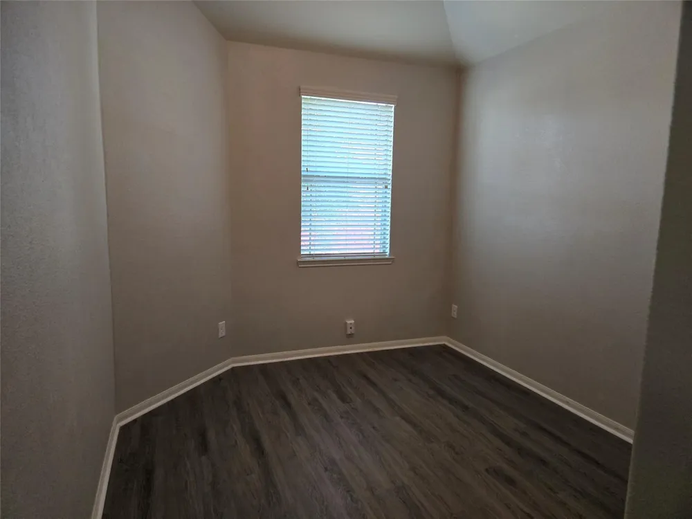 107 Piney Pathway Magnolia, TX 77354