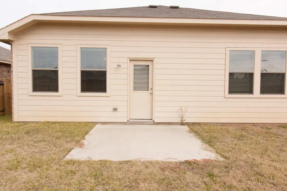 107 Piney Pathway Magnolia, TX 77354