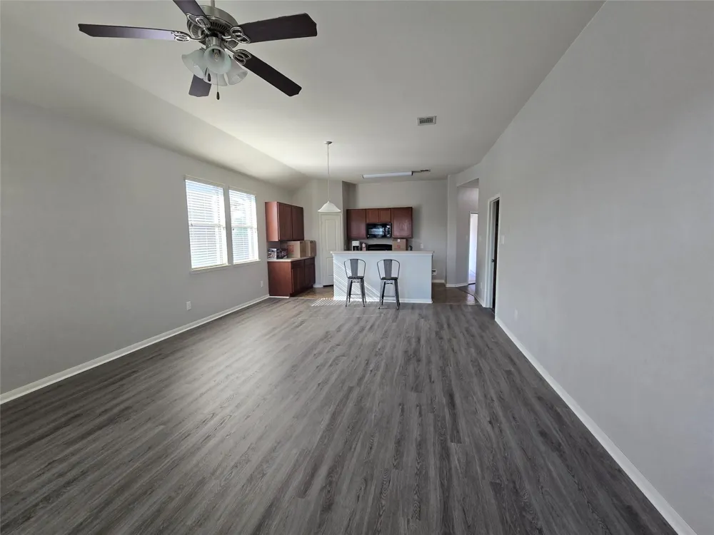 107 Piney Pathway Magnolia, TX 77354