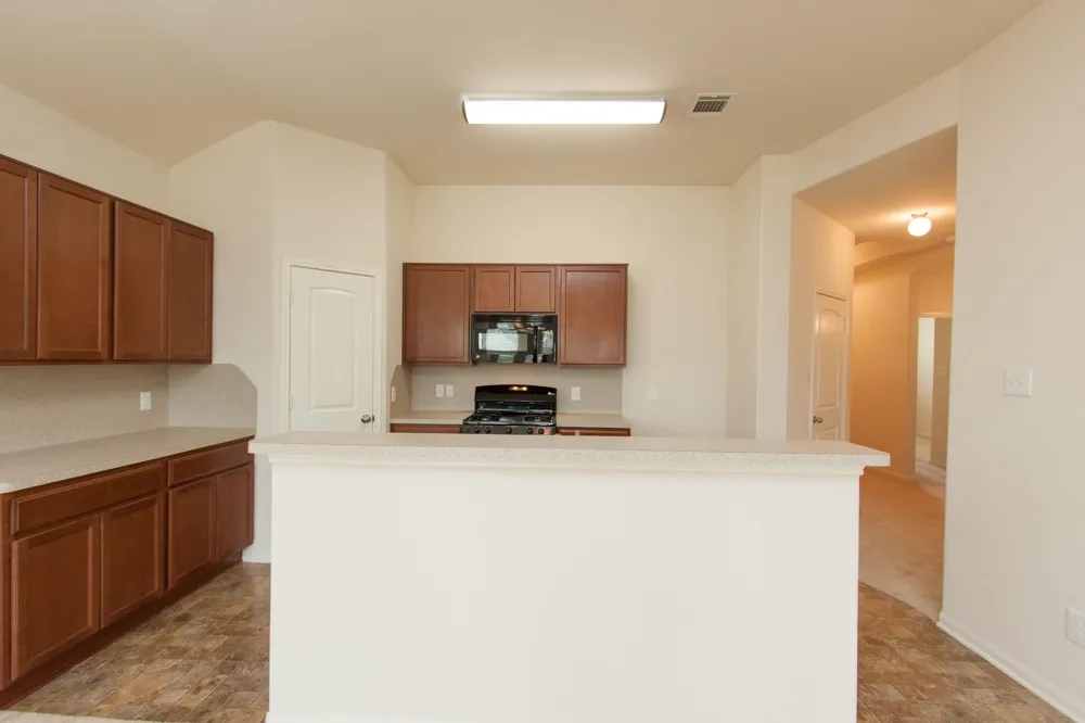 107 Piney Pathway Magnolia, TX 77354