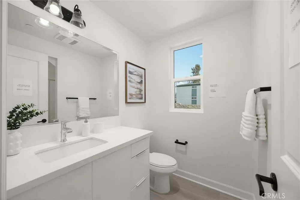 1371 Point Loma Walnut, CA 91789