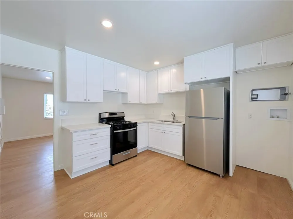 1342 Agate Avenue Mentone, CA 92359