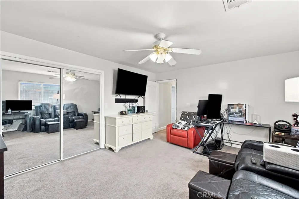 231 Winter Meadow Bakersfield, CA 93308