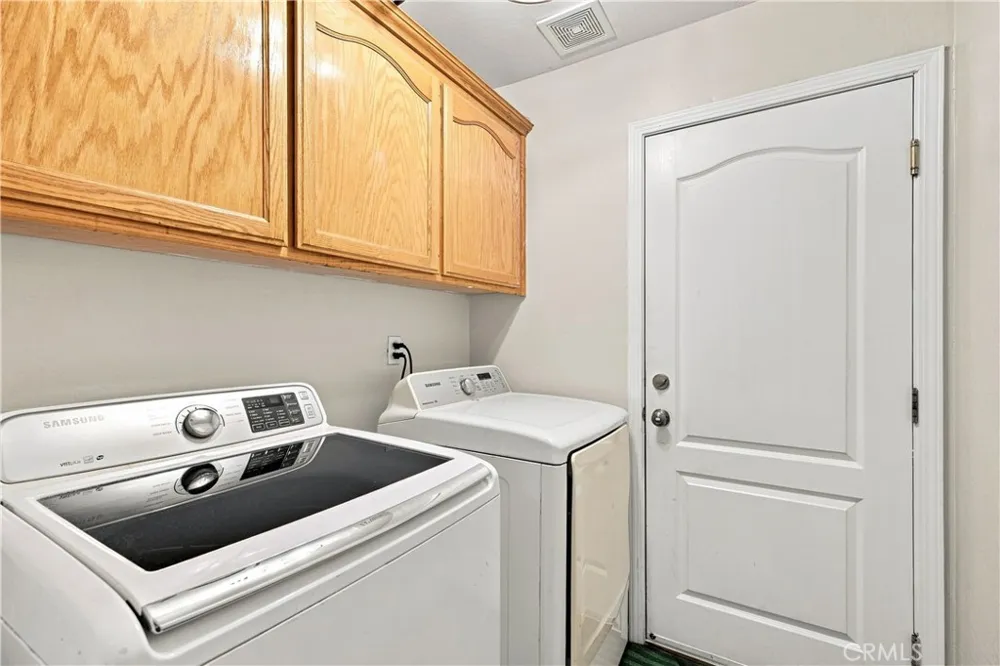 231 Winter Meadow Bakersfield, CA 93308