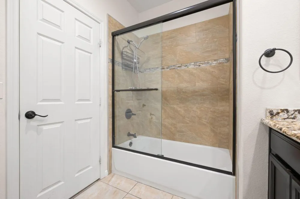 68400 Sandia Court Cathedral City, CA 92234