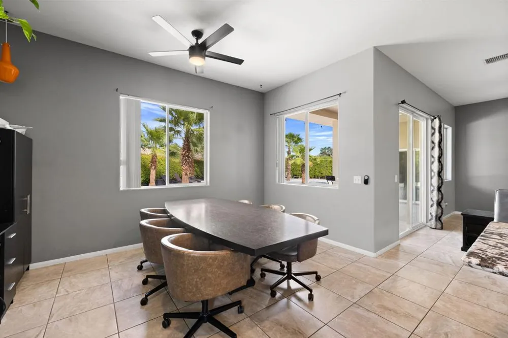 68400 Sandia Court Cathedral City, CA 92234