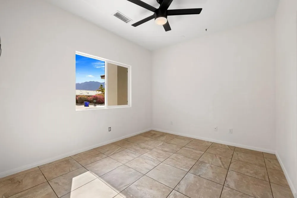 68400 Sandia Court Cathedral City, CA 92234