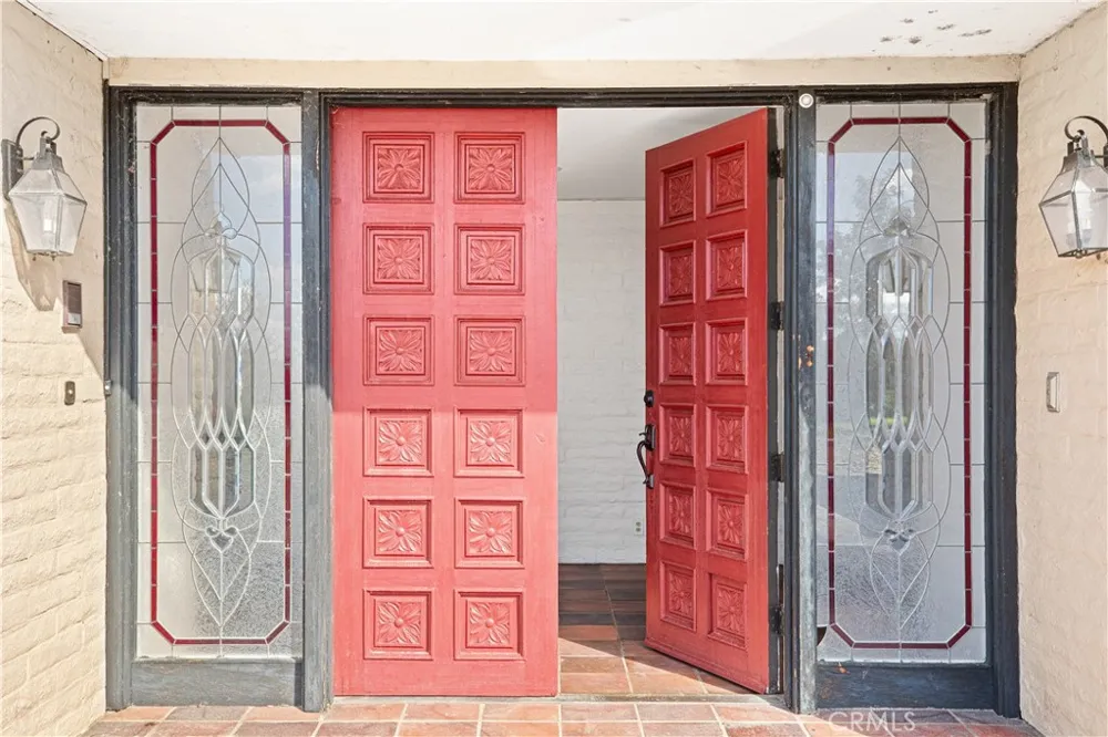 10497 Crystal Wallace, CA 95254