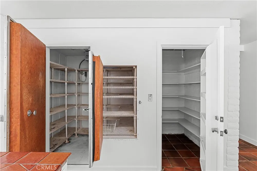 10497 Crystal Wallace, CA 95254