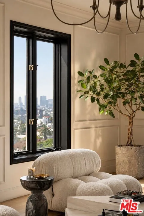 1424 Crescent Heights Boulevard #60 West Hollywood, CA 90046